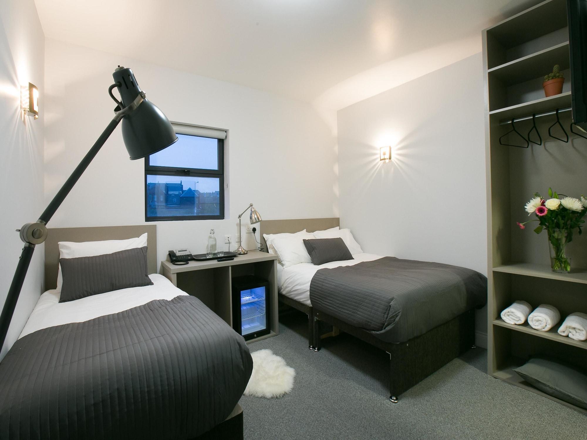 Belvilla Ilford Hill Hotel London 외부 사진