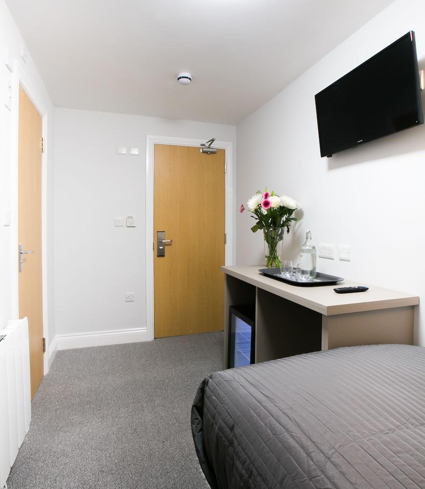 Belvilla Ilford Hill Hotel London 외부 사진